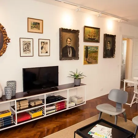 Retro Living Apartament *