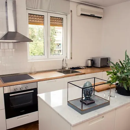 Retro Living Apartament